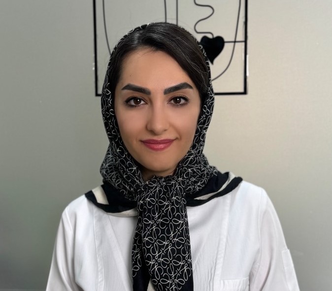 دکتر پریسا وهابی متخصص قلب و عروق و واریس